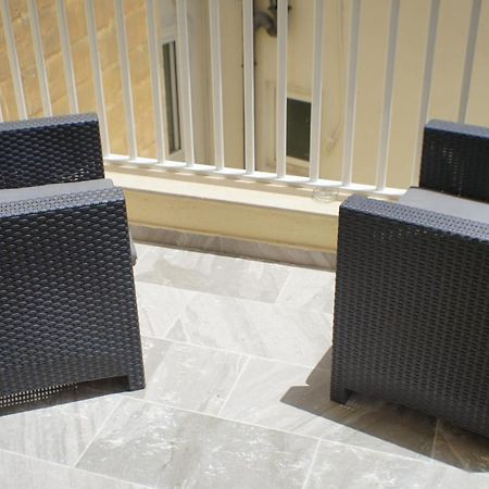 Wonderful Apartments With Shared Jacuzzi And Panorama Rooftop Gzira المظهر الخارجي الصورة