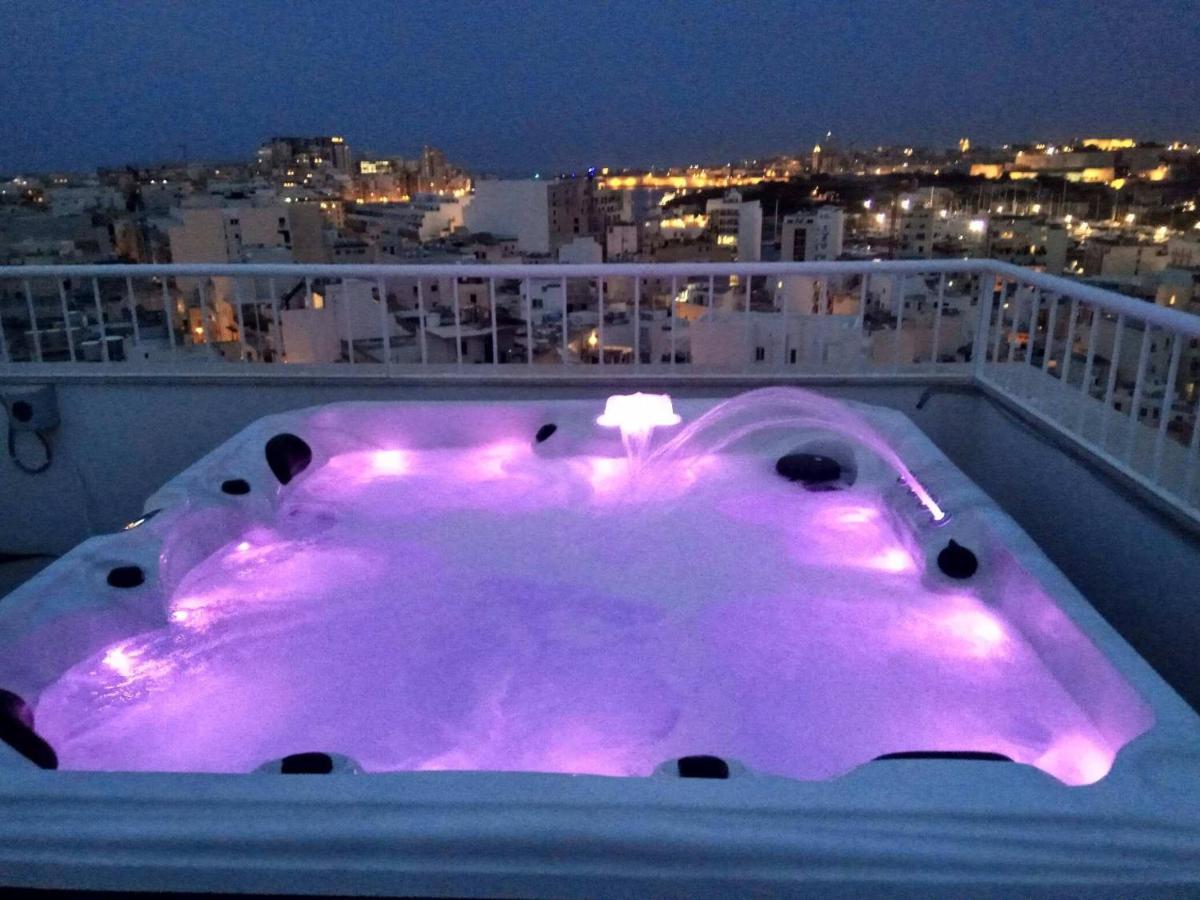 Wonderful Apartments With Shared Jacuzzi And Panorama Rooftop Gzira المظهر الخارجي الصورة